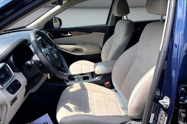 2018 Kia Sorento - $10,000