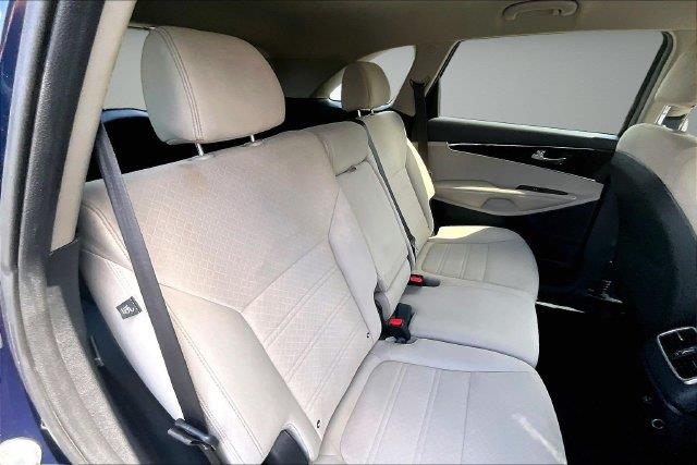 2018 Kia Sorento - $10,000