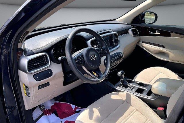 2018 Kia Sorento - $10,000