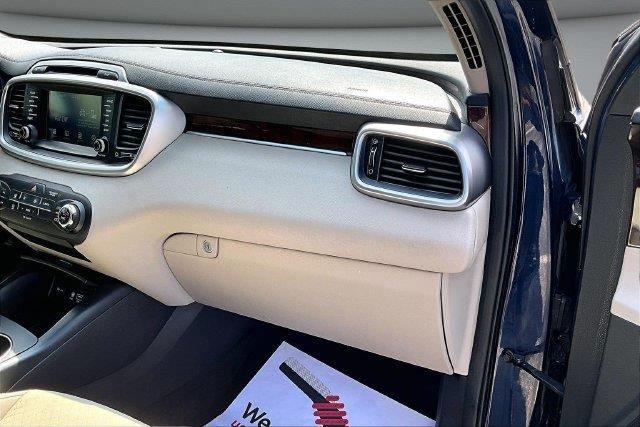 2018 Kia Sorento - $10,000
