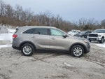 2018 Sorento Thumbnail 3