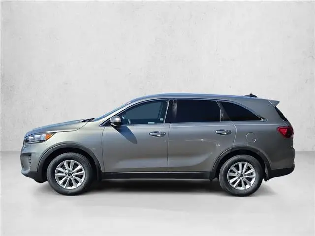 2019 Kia Sorento - $15,487