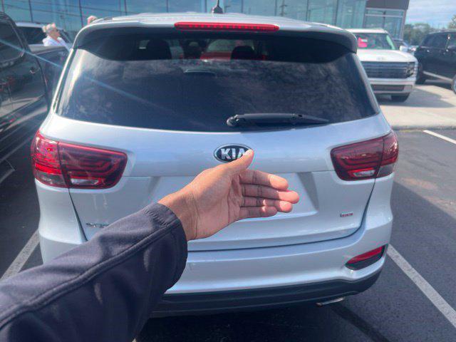 2019 Kia Sorento - $11,802