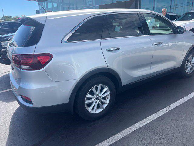 2019 Kia Sorento - $11,802