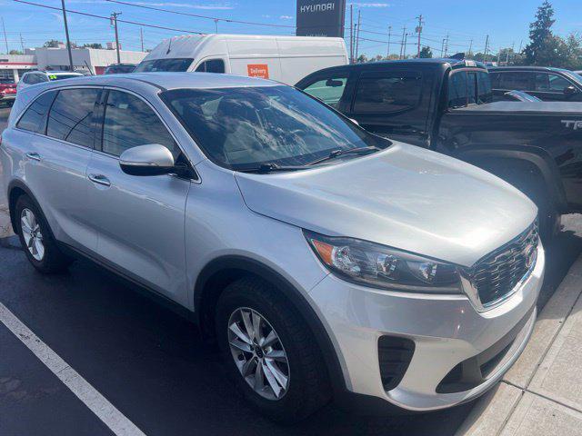 2019 Kia Sorento - $11,802