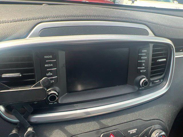 2019 Kia Sorento - $11,802