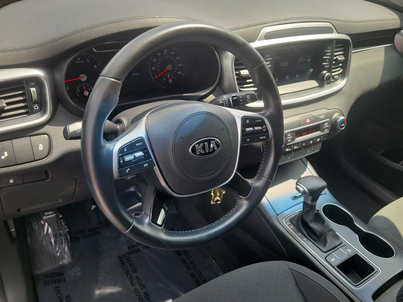2020 Kia Sorento - $13,990