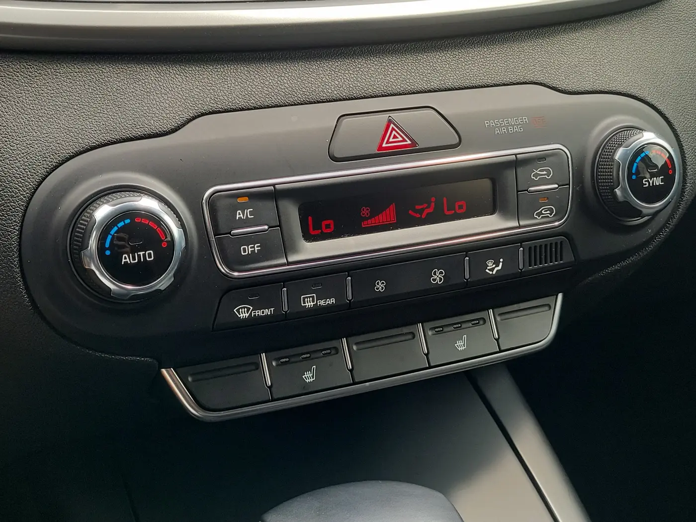 2020 Kia Sorento - $13,990