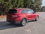 2016 Sorento Thumbnail 7