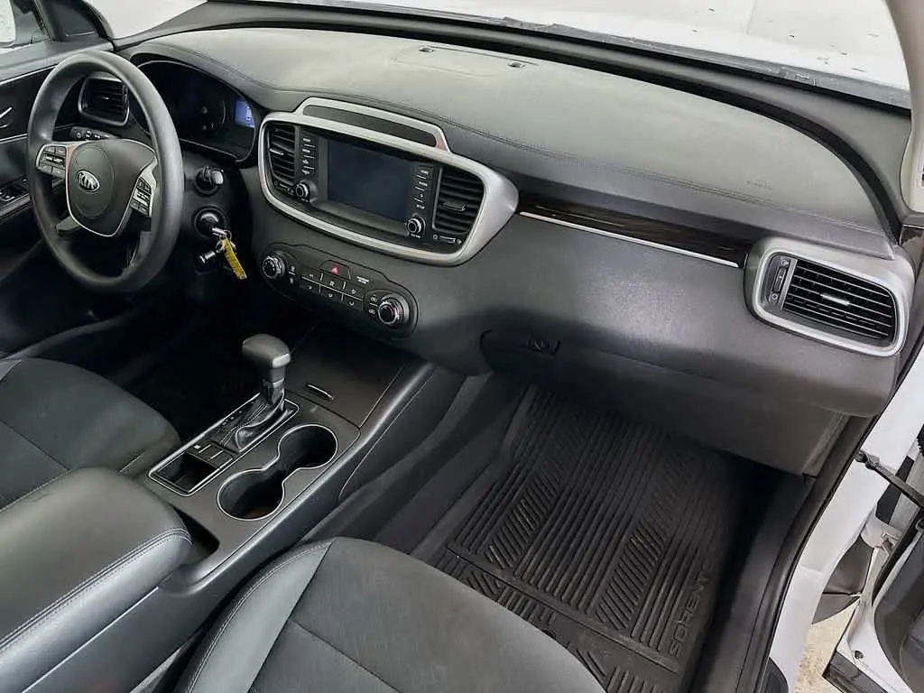 2020 Kia Sorento - $9,440