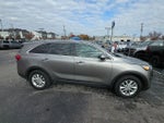 2017 Sorento Thumbnail 5