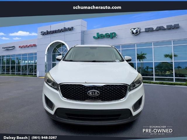 2017 Kia Sorento - $7,777