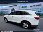 2017 Sorento Thumbnail 5