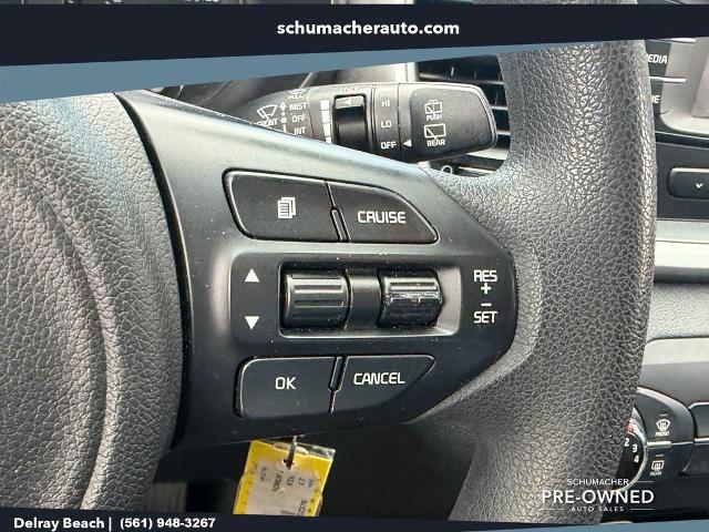 2017 Kia Sorento - $7,777