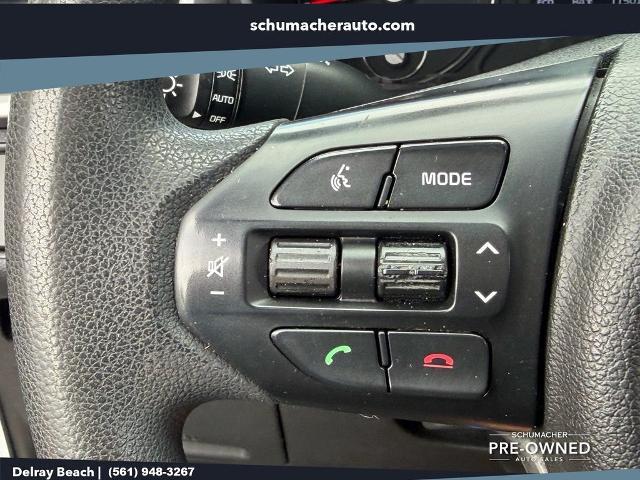 2017 Kia Sorento - $7,777