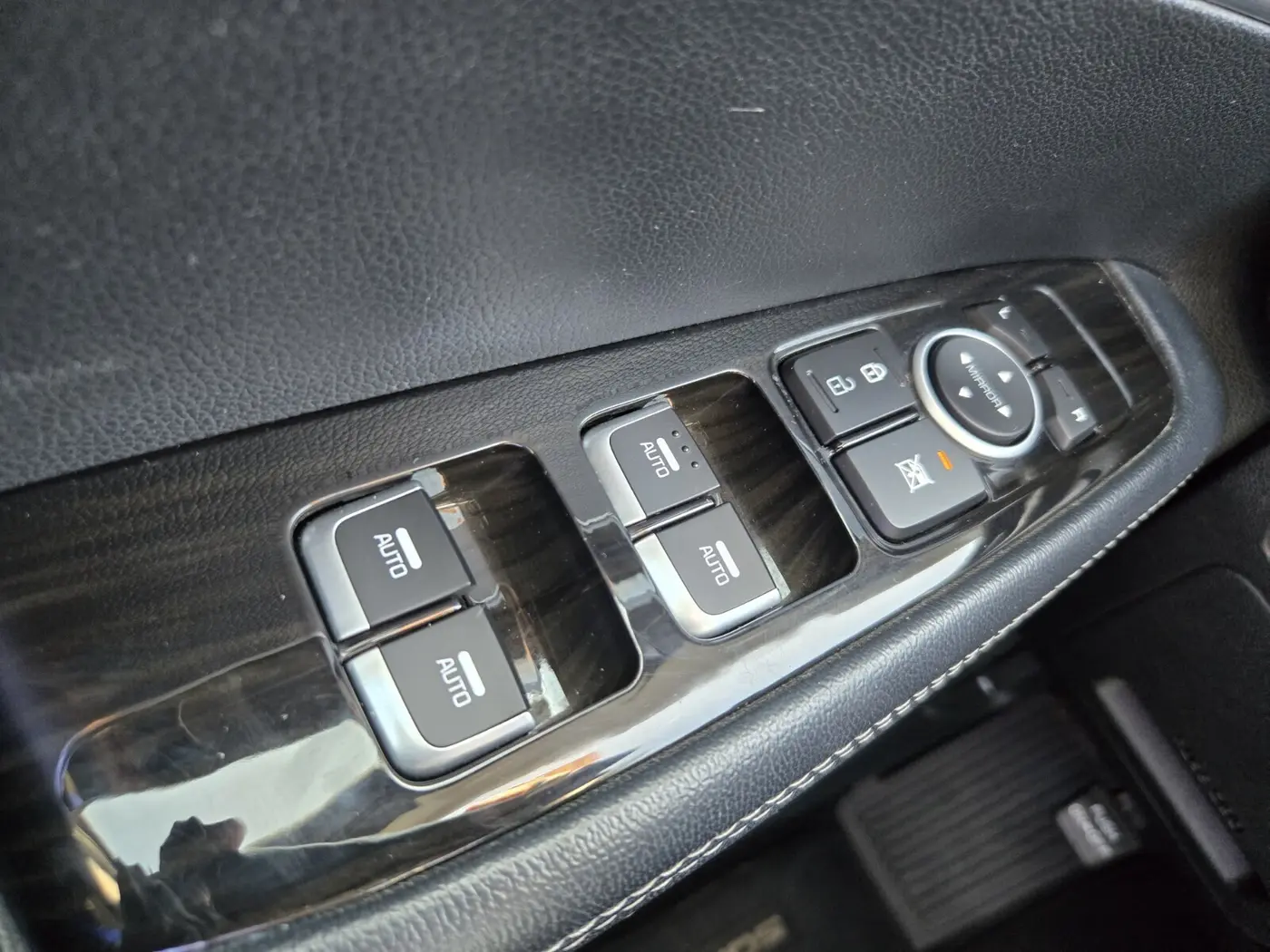 2019 Kia Sorento - $13,500