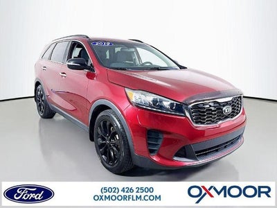 Photo of a 2019 Kia Sorento S V6 4DR SUV for sale