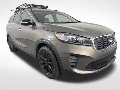 Photo of a 2020 Kia Sorento S V6 4DR SUV for sale