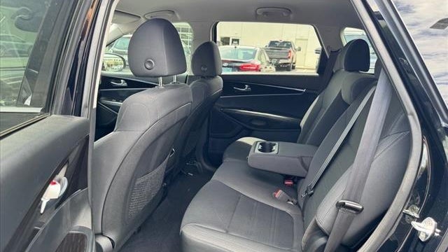 2020 Kia Sorento S V6