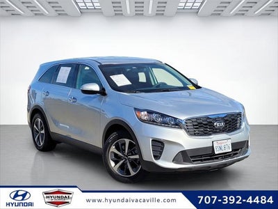 Photo of a 2020 Kia Sorento S V6 4DR SUV for sale