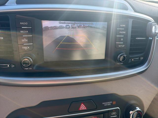 2019 Kia Sorento - $8,658