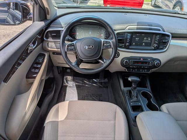 2020 Kia Sorento - $14,982