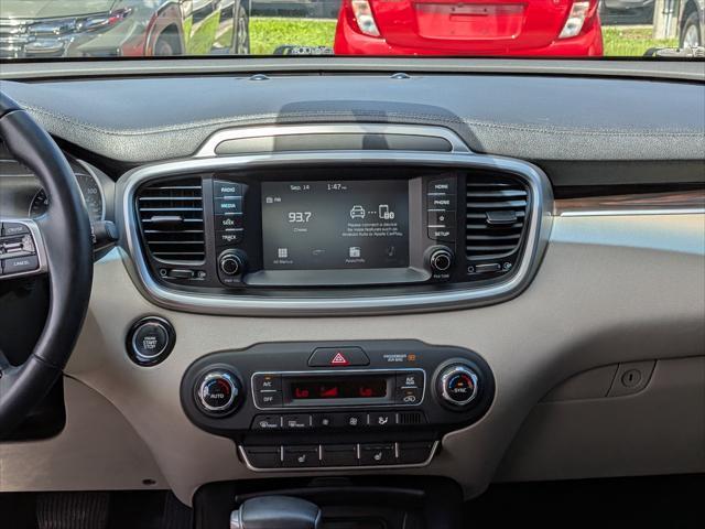2020 Kia Sorento - $14,982