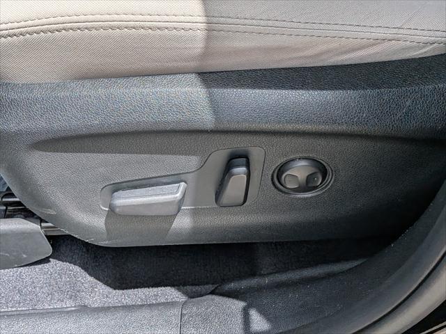 2020 Kia Sorento - $14,982