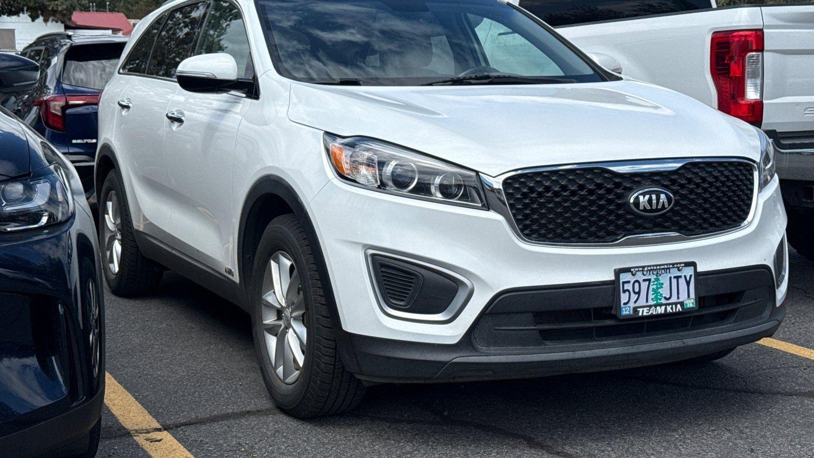 2016 Kia Sorento LX