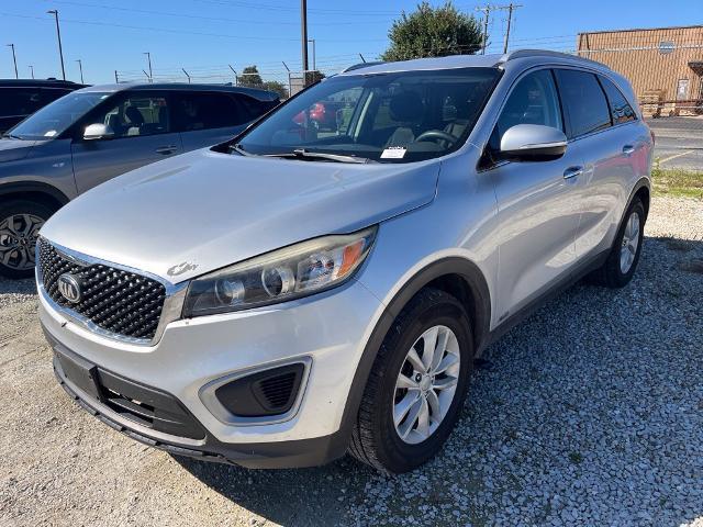 2018 Kia Sorento - $10,333