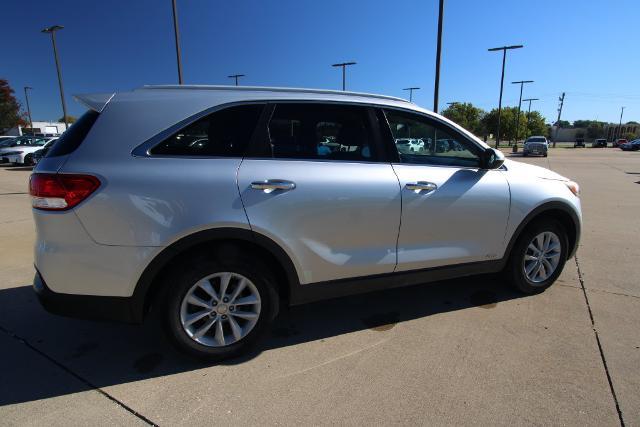 2018 Kia Sorento - $10,333