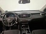 2016 Sorento Thumbnail 9