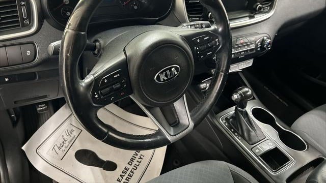 2017 Kia Sorento LX