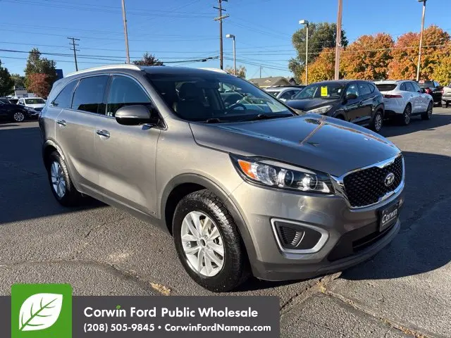2018 Kia Sorento - $14,987