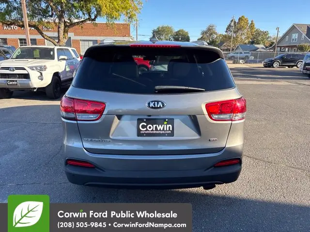 2018 Kia Sorento - $14,987