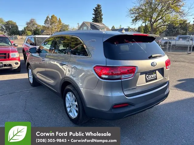 2018 Kia Sorento - $14,987