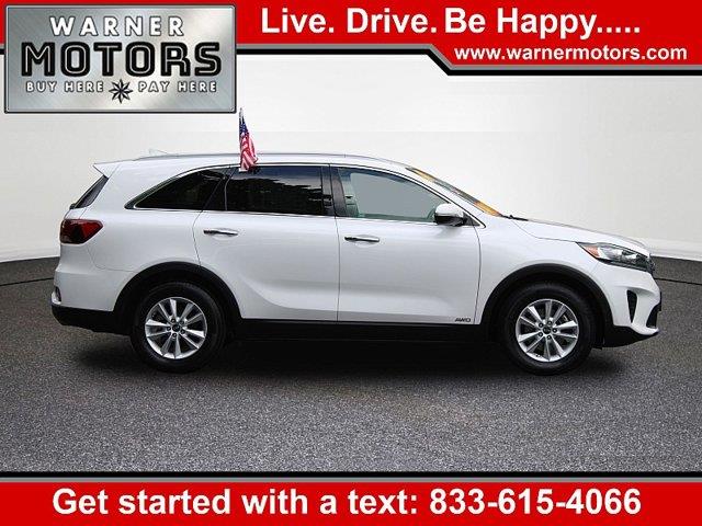2019 Kia Sorento - $13,989