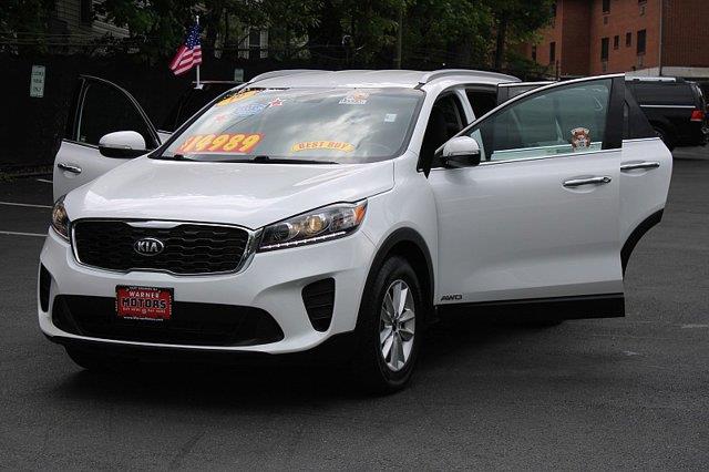 2019 Kia Sorento - $13,989