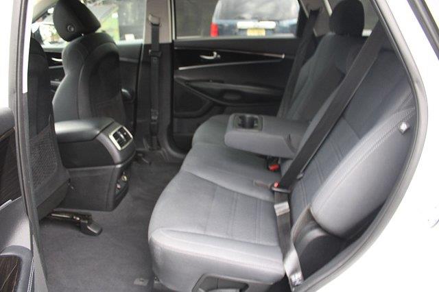 2019 Kia Sorento - $13,989