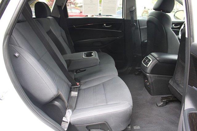 2019 Kia Sorento - $13,989