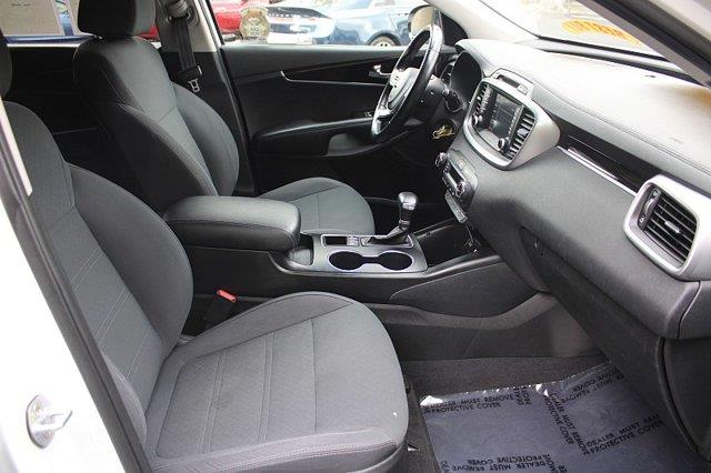 2019 Kia Sorento - $13,989