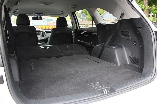 2019 Kia Sorento - $13,989