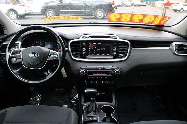 2019 Kia Sorento - $13,989