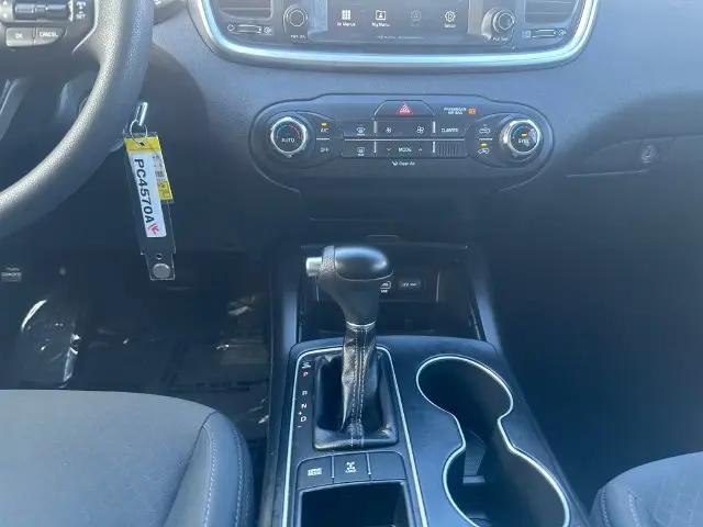 2018 Kia Sorento - $11,900