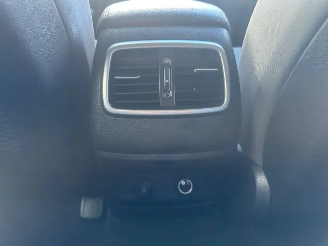 2018 Kia Sorento - $11,900