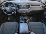 2019 Sorento Thumbnail 16