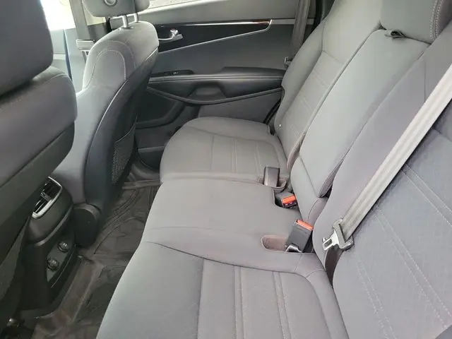 2019 Kia Sorento - $12,590