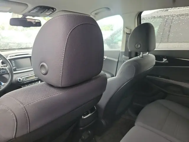 2019 Kia Sorento - $12,590
