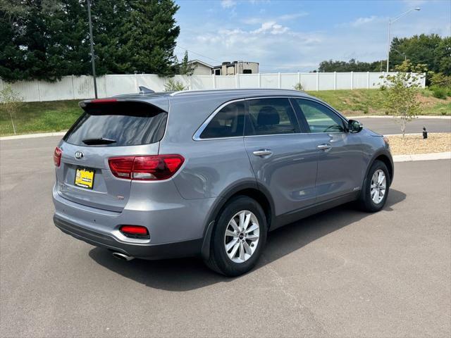 2019 Kia Sorento - $12,262