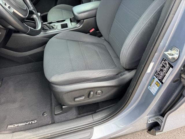 2019 Kia Sorento - $12,262